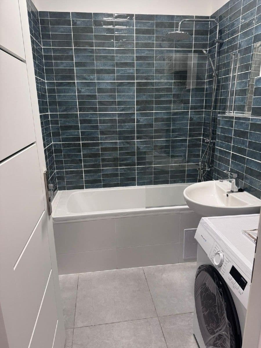 3 bedroom flat to rent, 110 m², Praskova, Olomouc, Olomoucký Region 3 bedroom flat to rent, 110 m², Praskova, Olomouc, Olomoucký Region