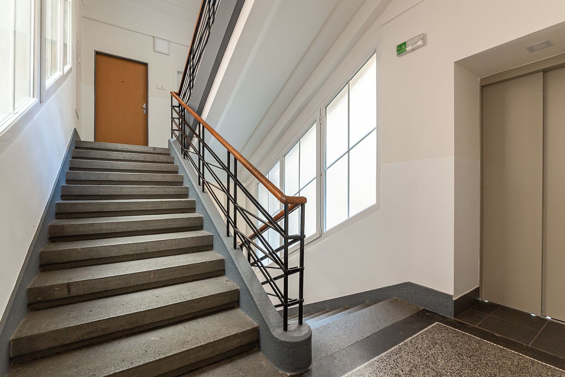 2 bedroom flat for sale, 74 m², Ocelářská, Prague, Prague 2 bedroom flat for sale, 74 m², Ocelářská, Prague, Prague