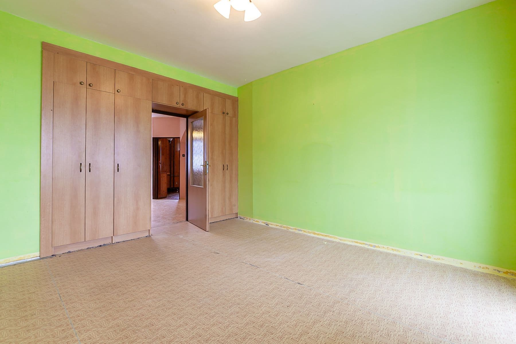 2 bedroom flat for sale, 58 m², Kamenný Přívoz, Středočeský Region 2 bedroom flat for sale, 58 m², Kamenný Přívoz, Středočeský Region