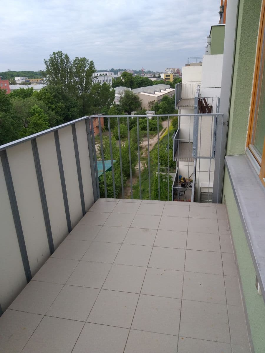 Studio flat to rent, 34 m², Modrého, Prague, Prague Studio flat to rent, 34 m², Modrého, Prague, Prague