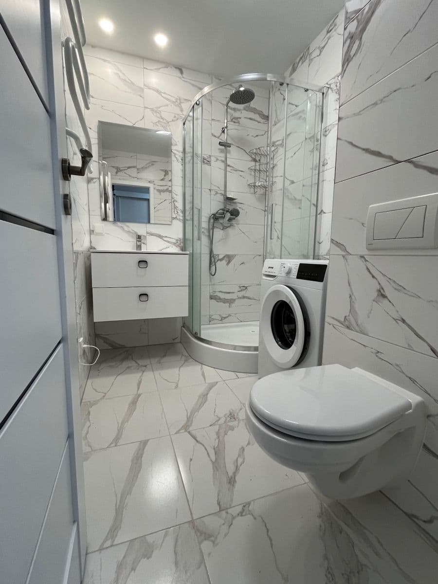 2 bedroom flat for sale, 64 m², U Koupaliště, Karlovy Vary, Karlovarský Region 2 bedroom flat for sale, 64 m², U Koupaliště, Karlovy Vary, Karlovarský Region