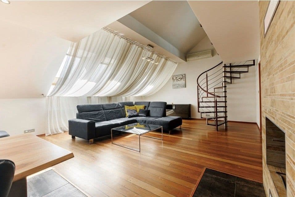 2 bedroom with open-plan kitchen flat to rent, 153 m², Korunní, Prague, Prague 2 bedroom with open-plan kitchen flat to rent, 153 m², Korunní, Prague, Prague