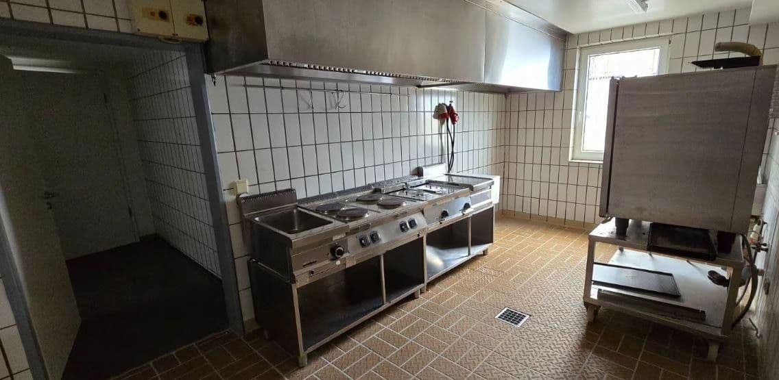 non-residential property to rent, 300 m², Baden-Baden, Baden-Württemberg non-residential property to rent, 300 m², Baden-Baden, Baden-Württemberg