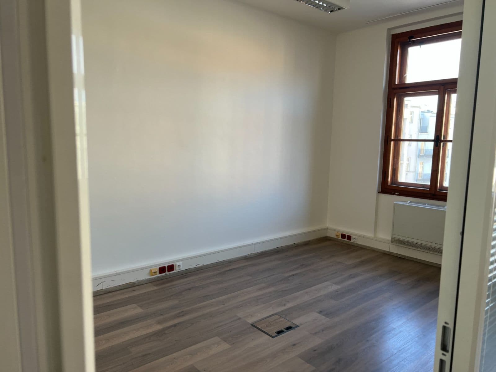 office to rent, 320 m², Záhřebská, Prague, Prague office to rent, 320 m², Záhřebská, Prague, Prague