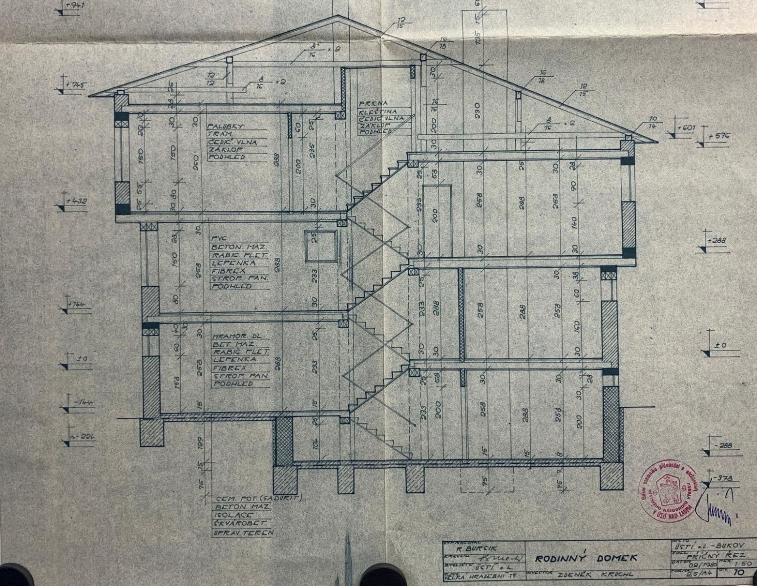 house for sale, 297 m², Hynaisova, Ústí nad Labem, Ústecký Region house for sale, 297 m², Hynaisova, Ústí nad Labem, Ústecký Region
