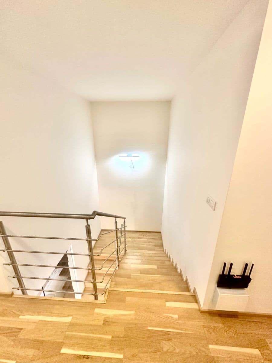 house to rent, 170 m², Hejného, Prague, Prague house to rent, 170 m², Hejného, Prague, Prague