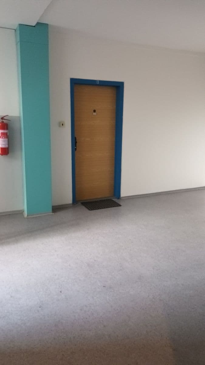 3 bedroom flat to rent, 74 m², Lamačova, Prague, Prague 3 bedroom flat to rent, 74 m², Lamačova, Prague, Prague