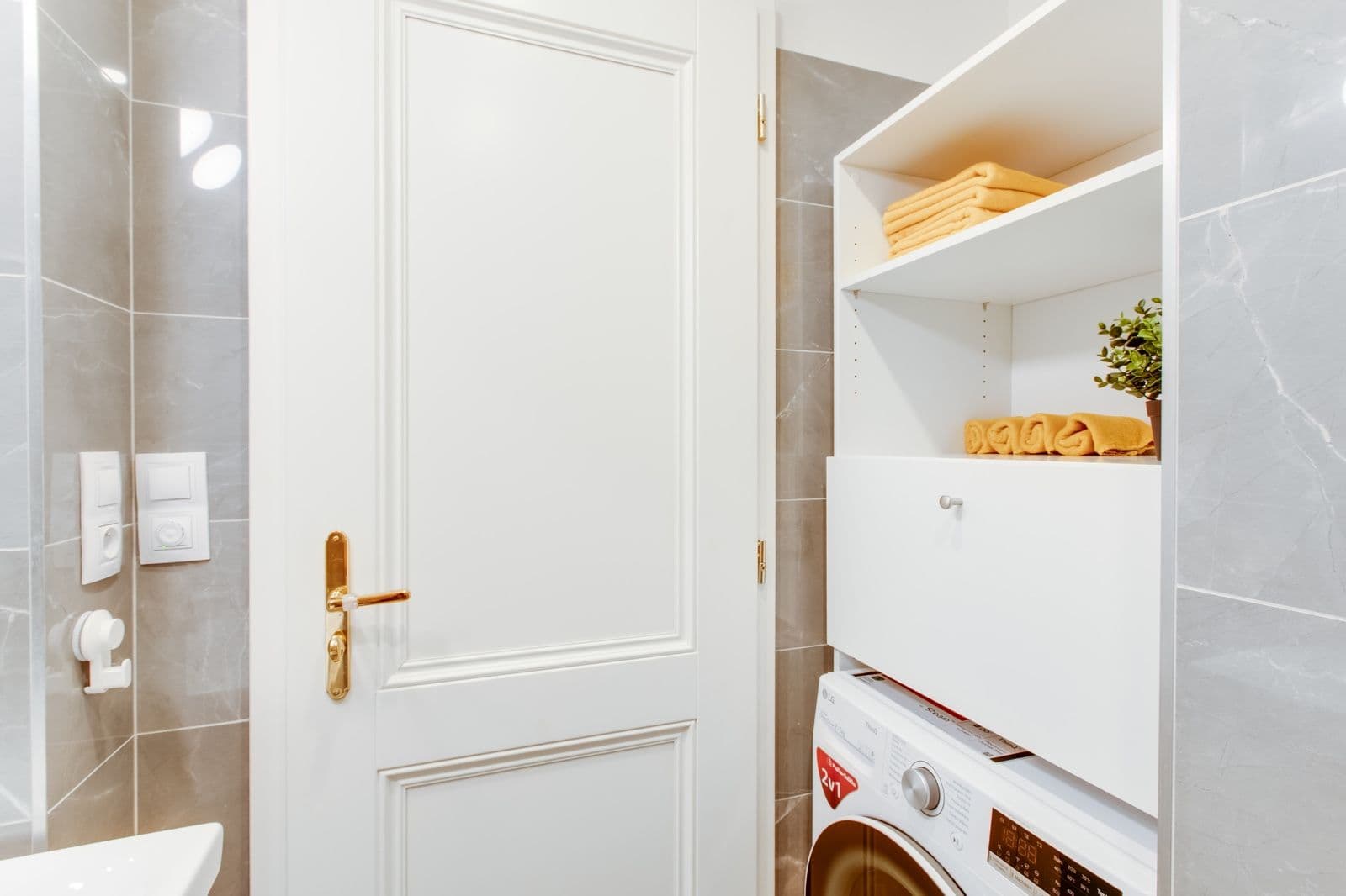 Studio flat to rent, 25 m², Lublaňská, Prague, Prague Studio flat to rent, 25 m², Lublaňská, Prague, Prague