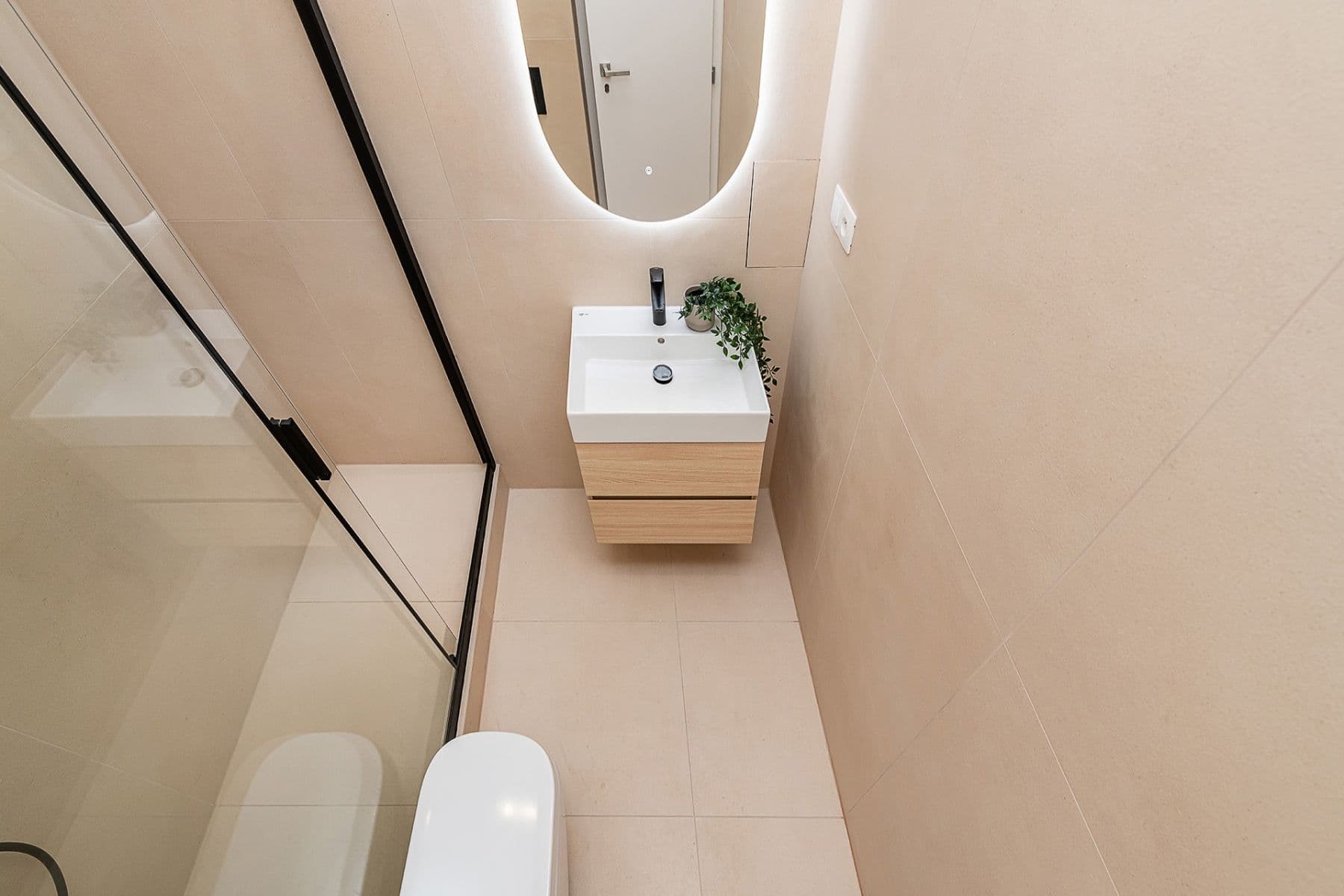 2 bedroom with open-plan kitchen flat for sale, 82 m², Osadní, Prague, Prague 2 bedroom with open-plan kitchen flat for sale, 82 m², Osadní, Prague, Prague