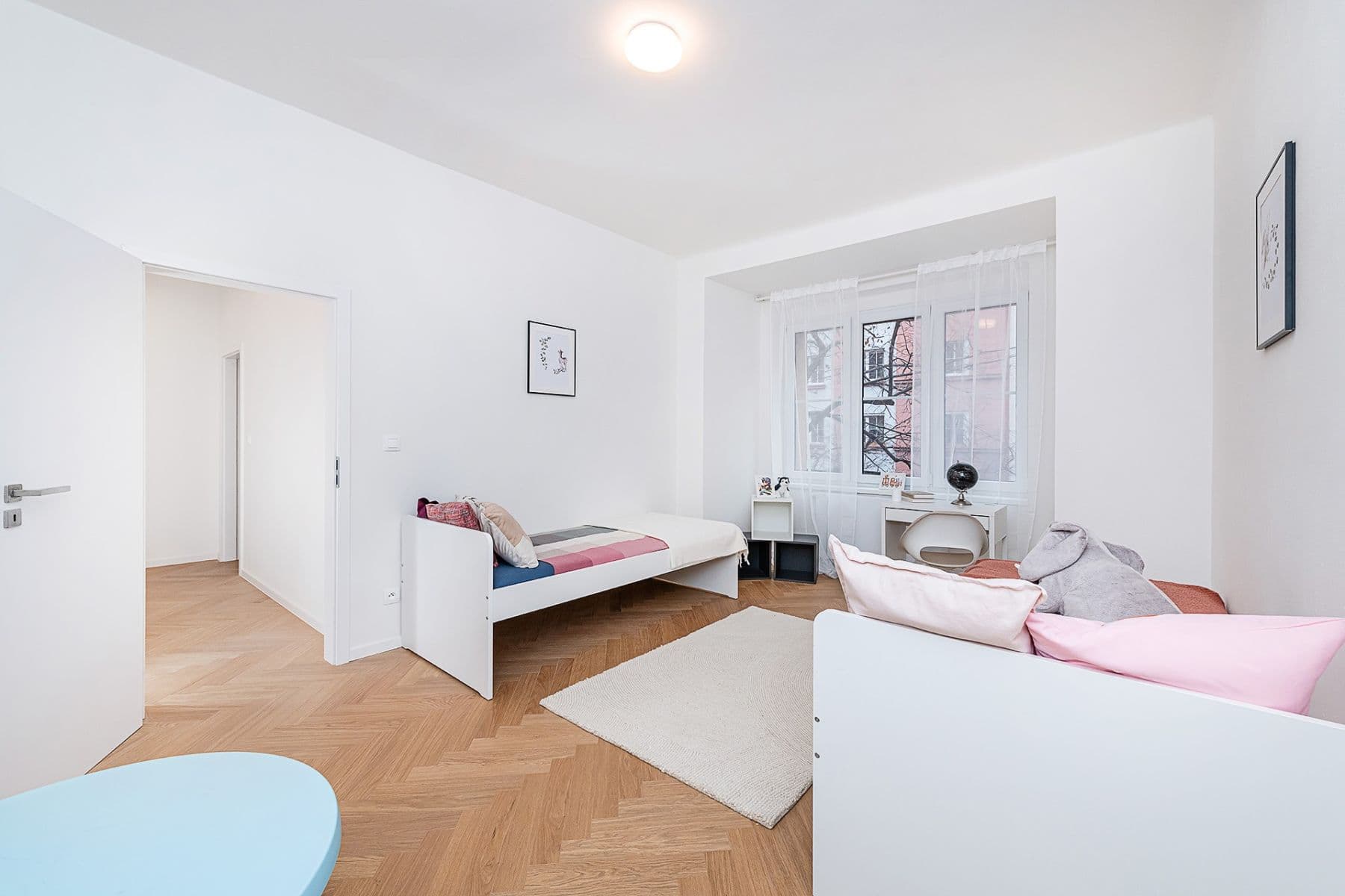 2 bedroom with open-plan kitchen flat for sale, 82 m², Osadní, Prague, Prague 2 bedroom with open-plan kitchen flat for sale, 82 m², Osadní, Prague, Prague