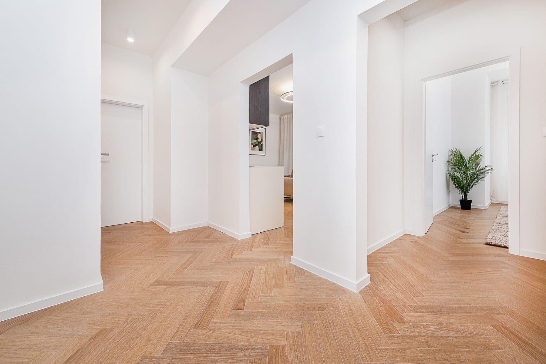 2 bedroom with open-plan kitchen flat for sale, 82 m², Osadní, Prague, Prague 2 bedroom with open-plan kitchen flat for sale, 82 m², Osadní, Prague, Prague