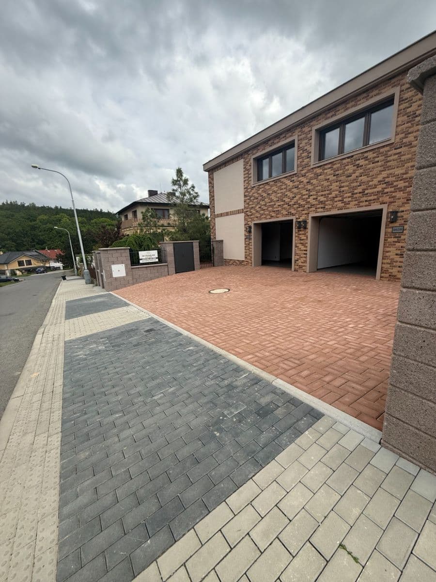 house to rent, 184 m², Pod Novou školou, Prague, Prague house to rent, 184 m², Pod Novou školou, Prague, Prague