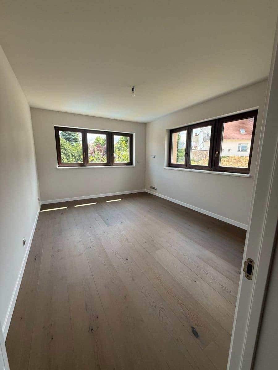 house to rent, 184 m², Pod Novou školou, Prague, Prague house to rent, 184 m², Pod Novou školou, Prague, Prague