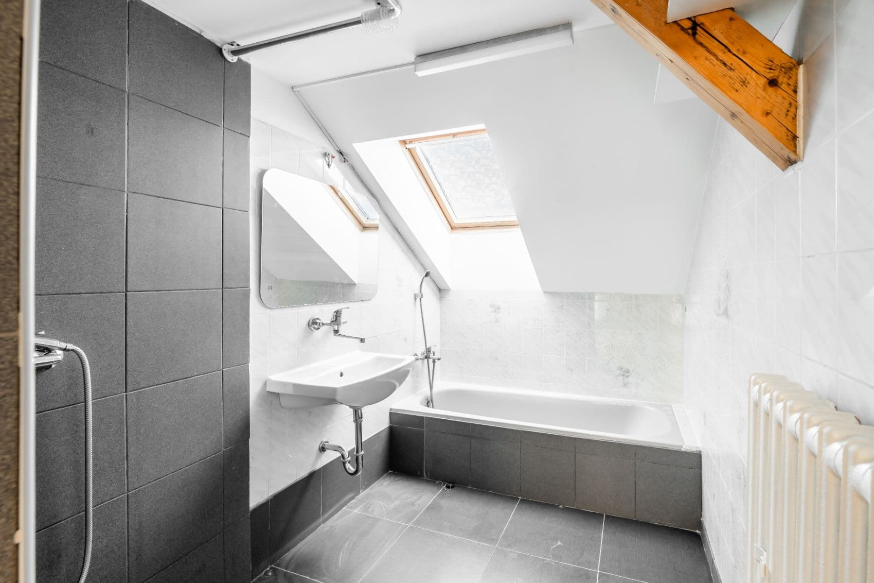 2 bedroom with open-plan kitchen flat for sale, 98 m², Oldřichova, Prague, Prague 2 bedroom with open-plan kitchen flat for sale, 98 m², Oldřichova, Prague, Prague