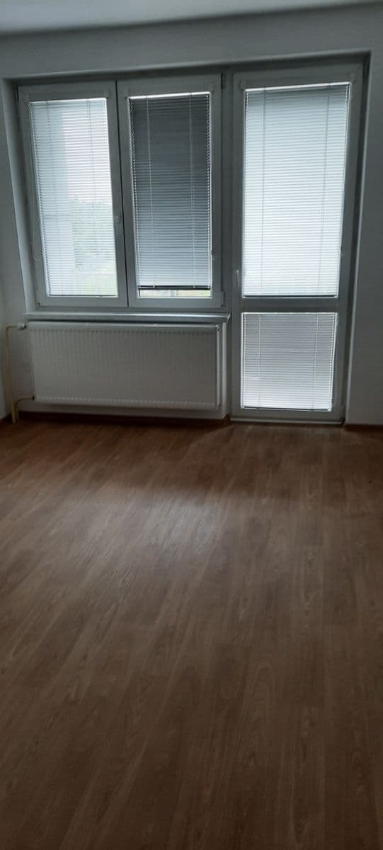 4 bedroom flat to rent, 126 m², Jihlávka, Vysočina Region 4 bedroom flat to rent, 126 m², Jihlávka, Vysočina Region