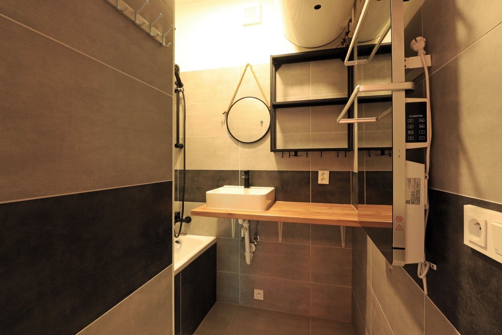 1 bedroom with open-plan kitchen flat to rent, 51 m², U skládky, Prague, Prague 1 bedroom with open-plan kitchen flat to rent, 51 m², U skládky, Prague, Prague