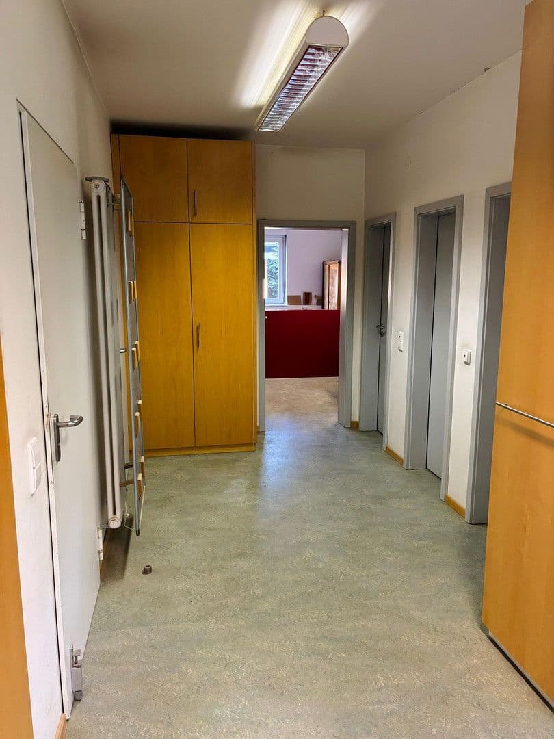 office to rent, 160 m², Schriesheim, Baden-Württemberg office to rent, 160 m², Schriesheim, Baden-Württemberg
