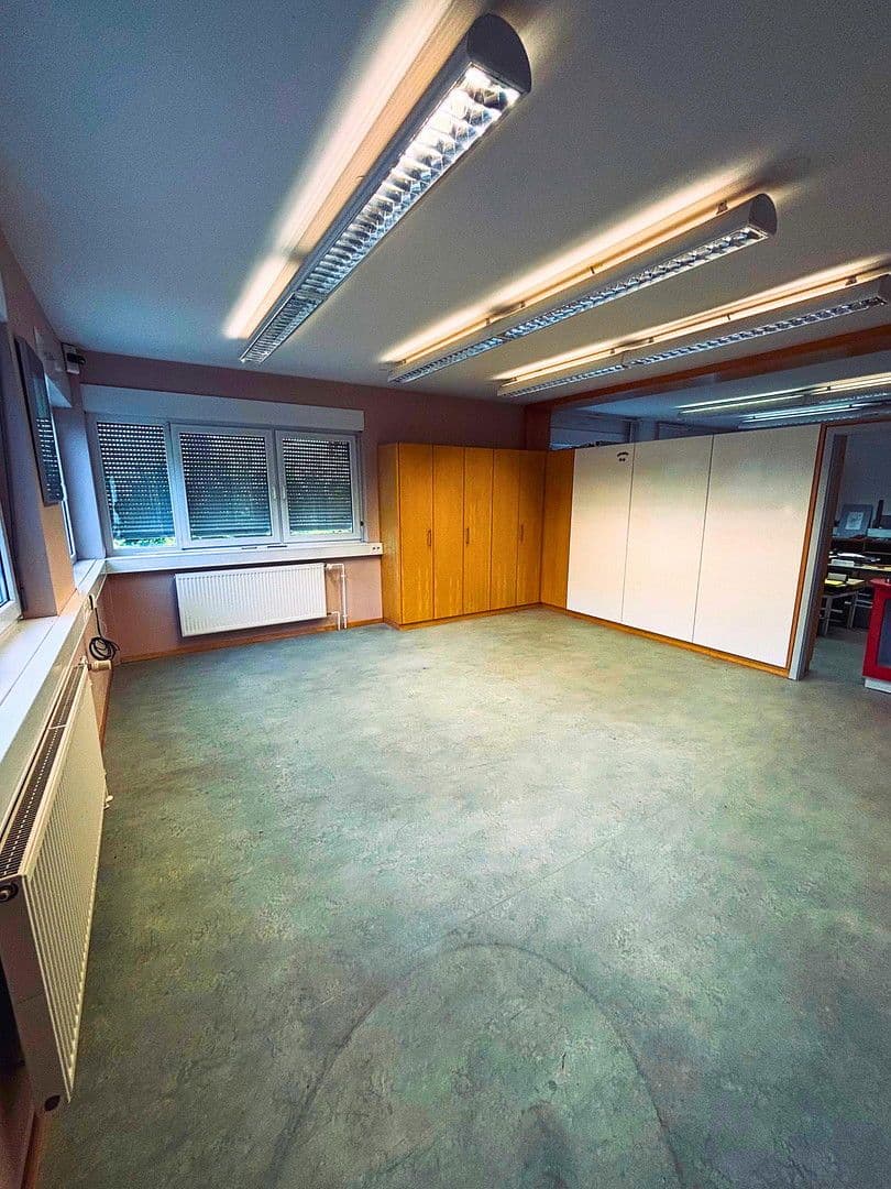 office to rent, 160 m², Schriesheim, Baden-Württemberg office to rent, 160 m², Schriesheim, Baden-Württemberg