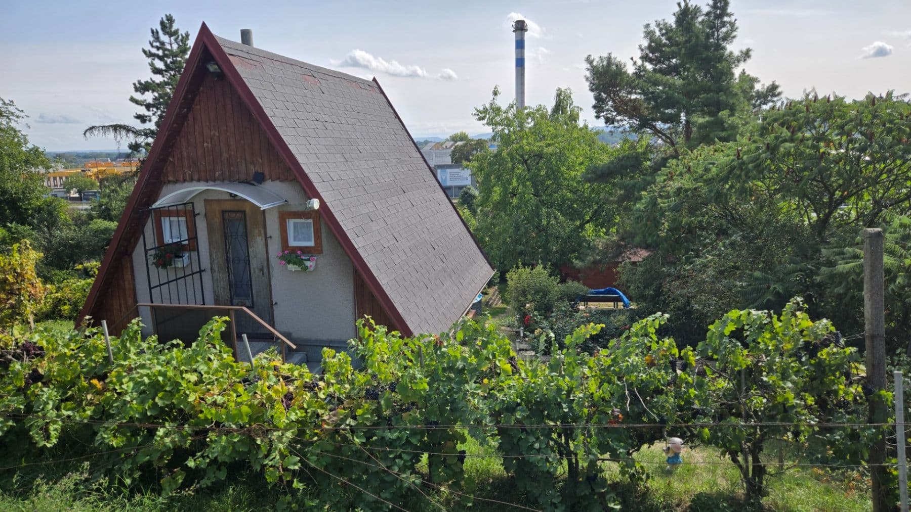 recreational property for sale, 625 m², Mostecká, Žatec, Ústecký Region recreational property for sale, 625 m², Mostecká, Žatec, Ústecký Region