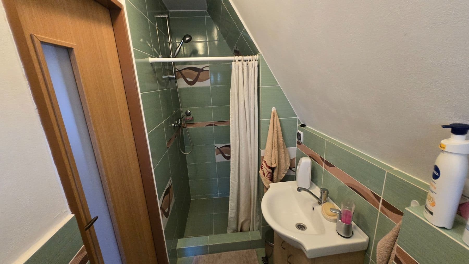 recreational property for sale, 625 m², Mostecká, Žatec, Ústecký Region recreational property for sale, 625 m², Mostecká, Žatec, Ústecký Region