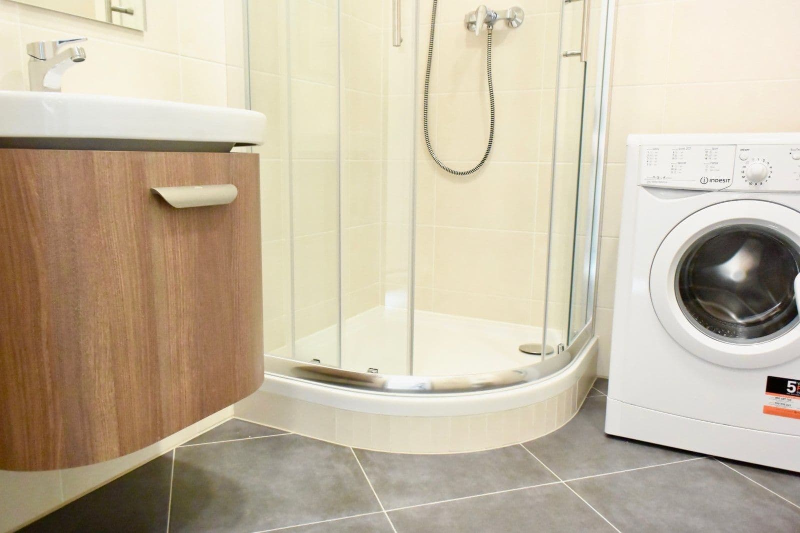 Studio flat to rent, 30 m², Mantovská, Prague, Prague Studio flat to rent, 30 m², Mantovská, Prague, Prague