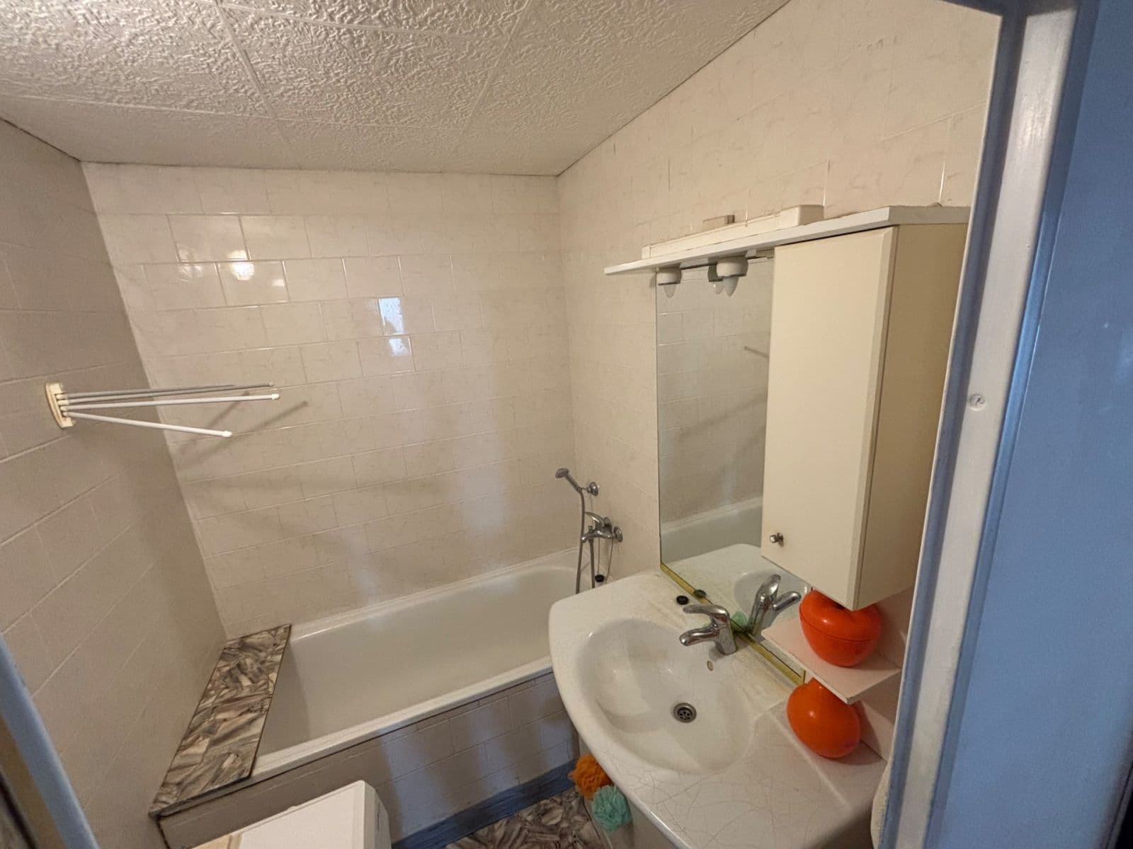 3 bedroom flat to rent, 70 m², Erno Košťála, Pardubice, Pardubický Region 3 bedroom flat to rent, 70 m², Erno Košťála, Pardubice, Pardubický Region