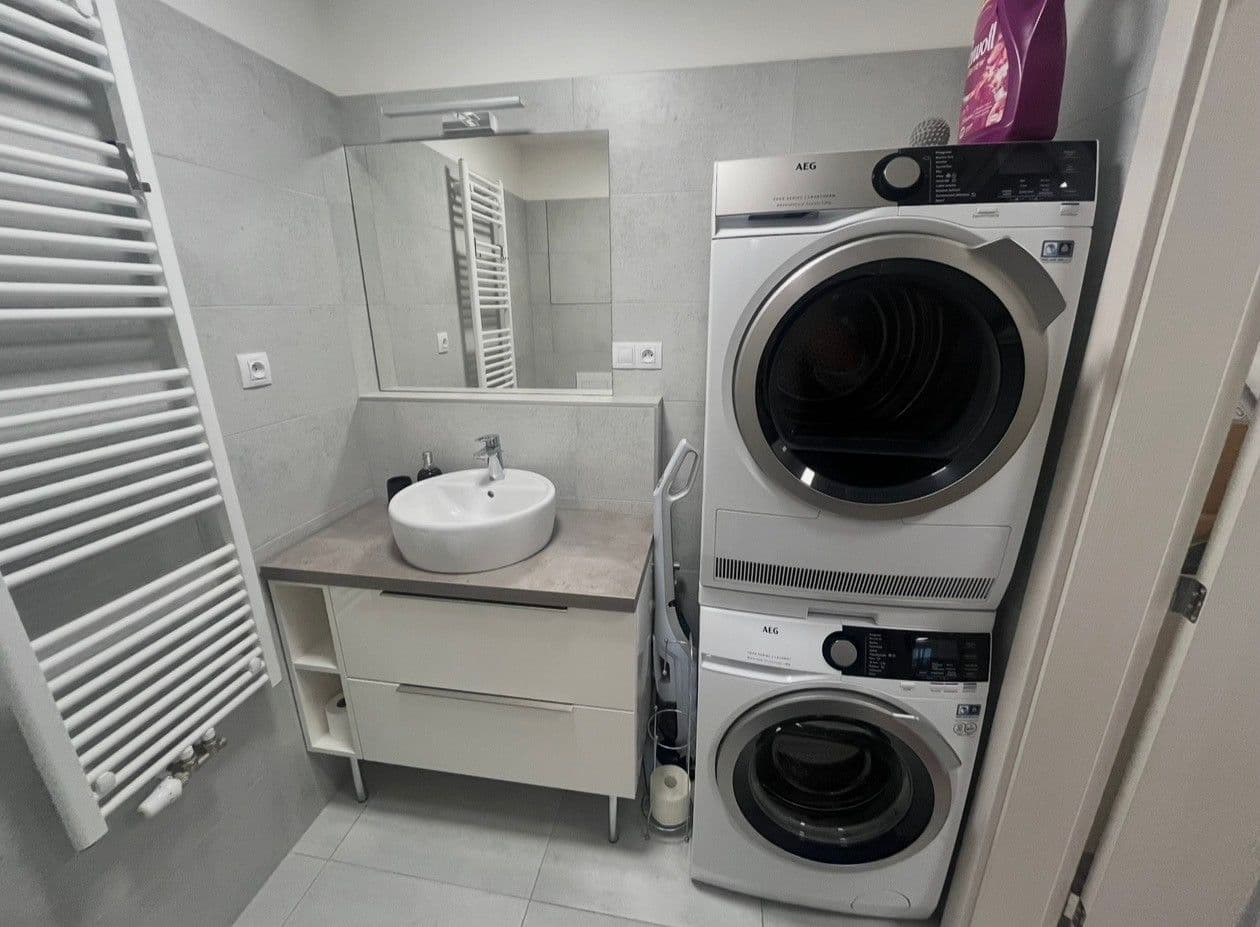 Studio flat to rent, 38 m², Střední, Brno, Jihomoravský Region Studio flat to rent, 38 m², Střední, Brno, Jihomoravský Region