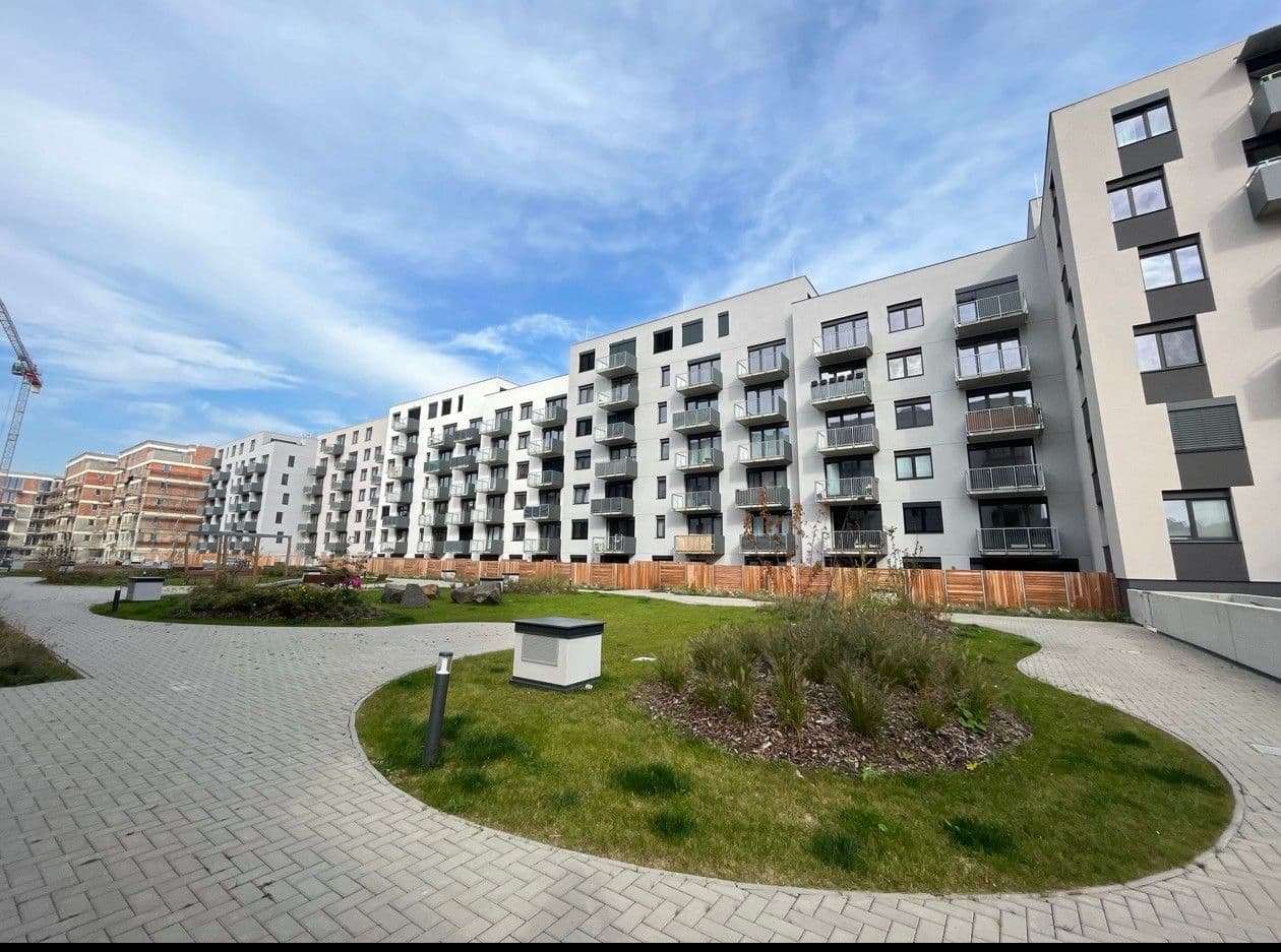 Studio flat to rent, 38 m², Střední, Brno, Jihomoravský Region Studio flat to rent, 38 m², Střední, Brno, Jihomoravský Region