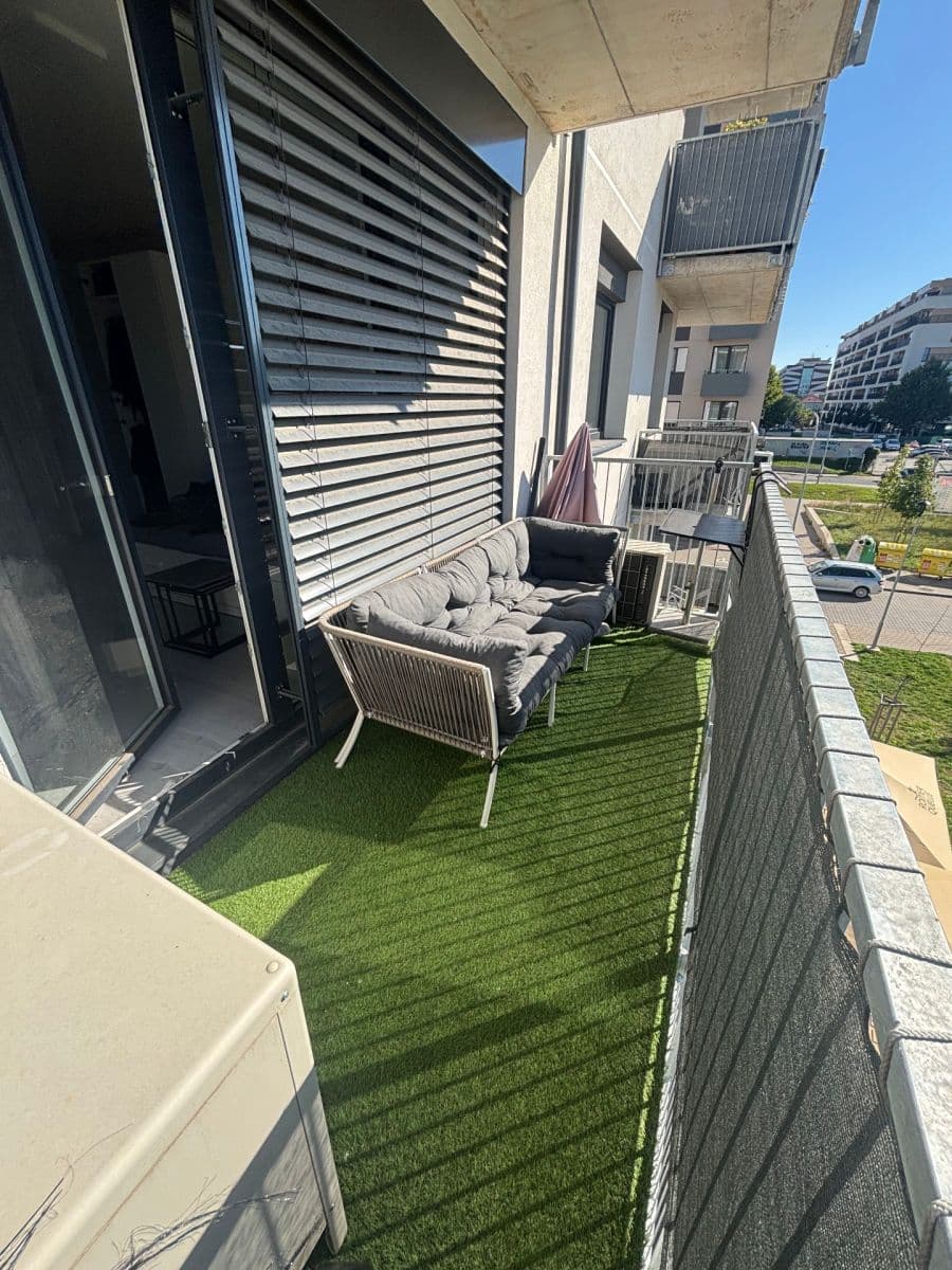 Studio flat to rent, 38 m², Střední, Brno, Jihomoravský Region Studio flat to rent, 38 m², Střední, Brno, Jihomoravský Region