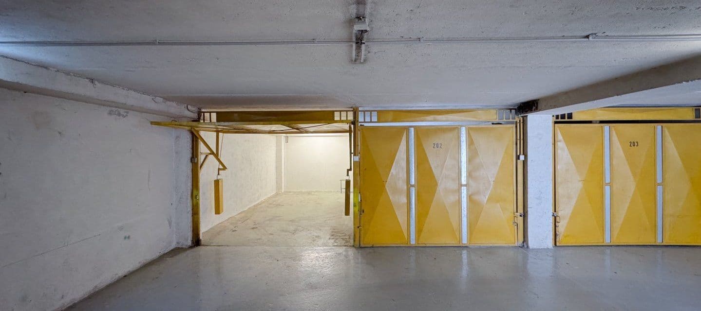 garage to rent, 18 m², Navigátorů, Prague, Prague garage to rent, 18 m², Navigátorů, Prague, Prague