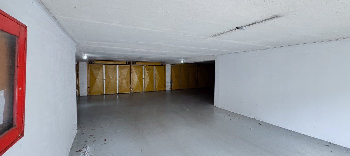 garage to rent, 18 m², Navigátorů, Prague, Prague garage to rent, 18 m², Navigátorů, Prague, Prague