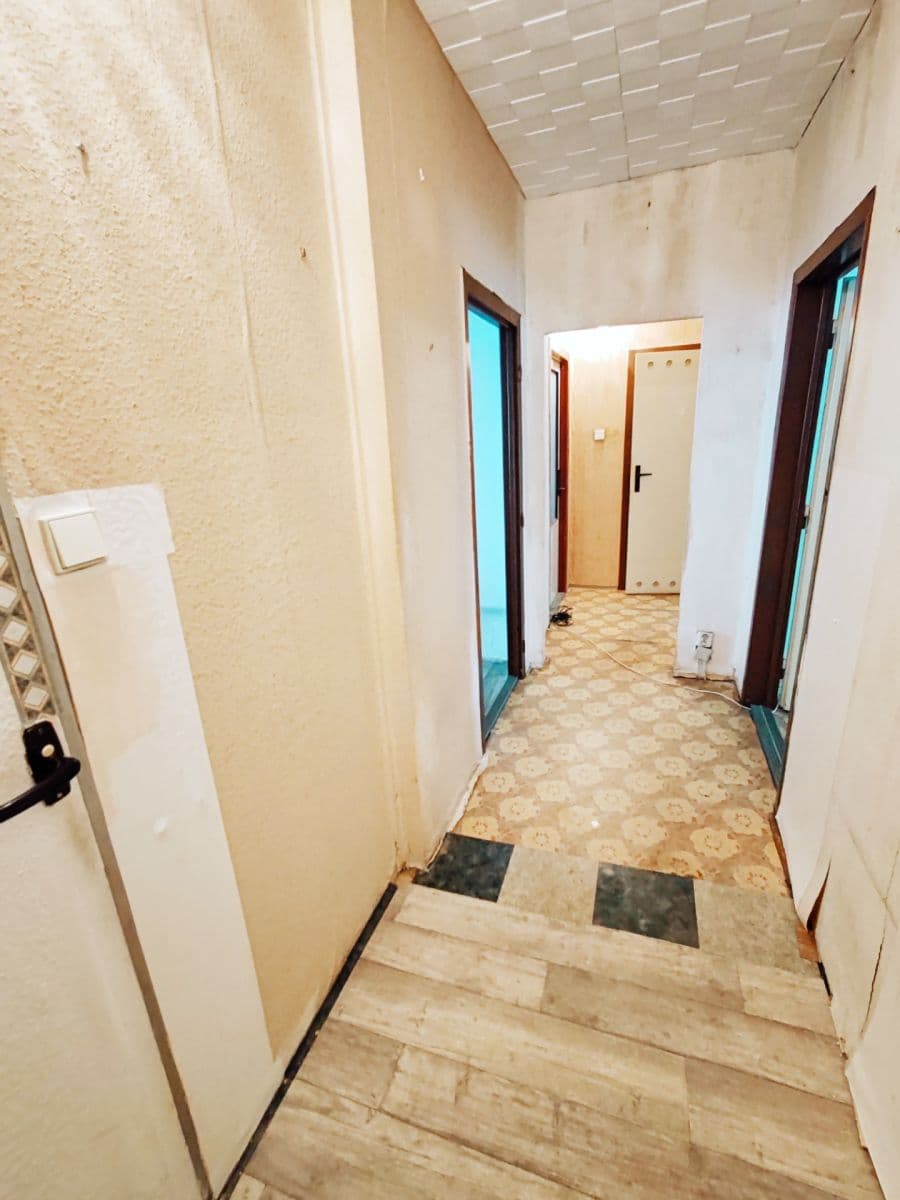 3 bedroom flat for sale, 81 m², Tupolevova, Prague, Prague 3 bedroom flat for sale, 81 m², Tupolevova, Prague, Prague