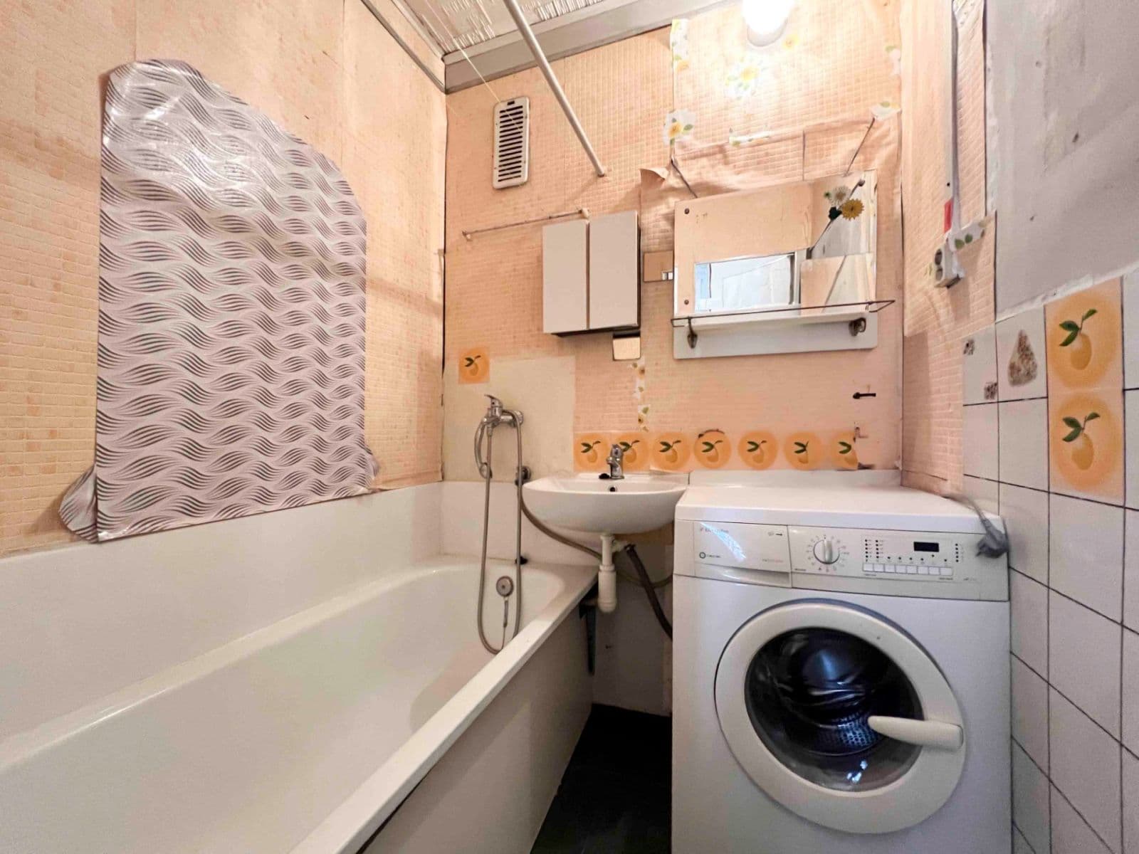 3 bedroom flat for sale, 81 m², Tupolevova, Prague, Prague 3 bedroom flat for sale, 81 m², Tupolevova, Prague, Prague