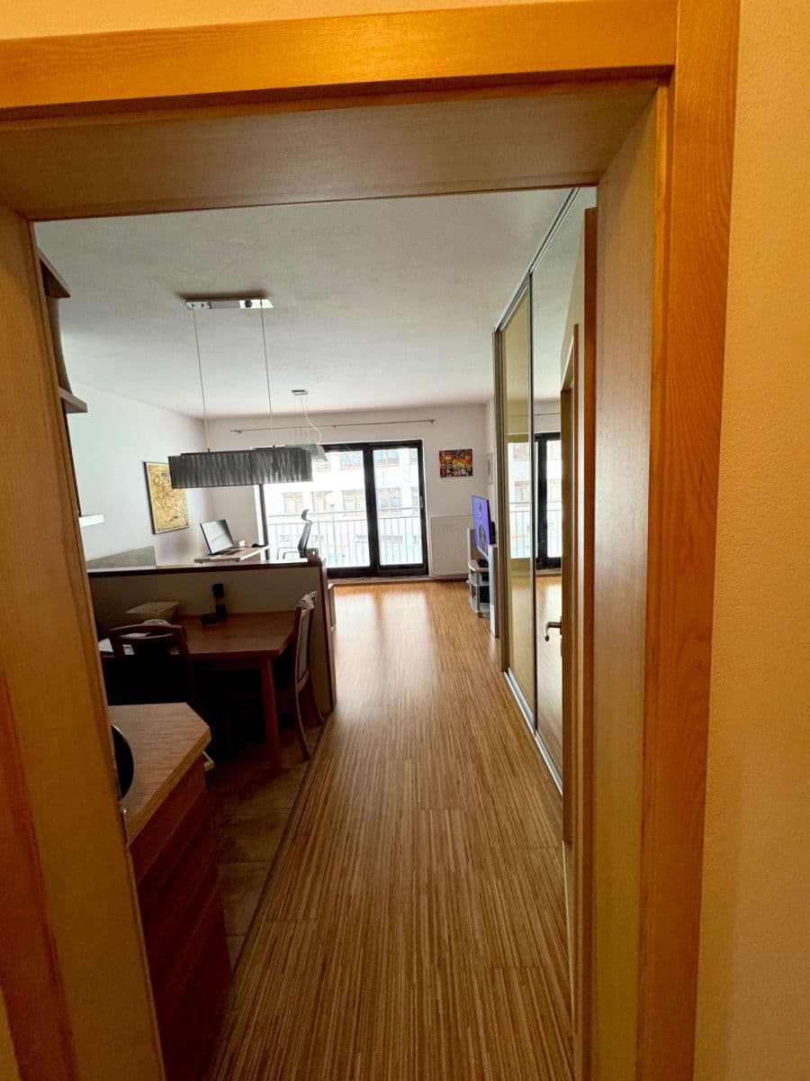 Studio flat for sale, 34 m², Dlouhá, Uherské Hradiště, Zlínský Region Studio flat for sale, 34 m², Dlouhá, Uherské Hradiště, Zlínský Region