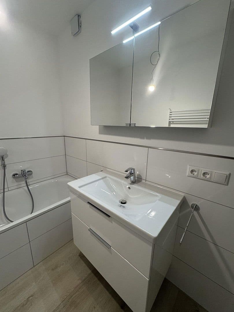 4 bedroom flat to rent, 132 m², Rellingen, Schleswig-Holstein 4 bedroom flat to rent, 132 m², Rellingen, Schleswig-Holstein