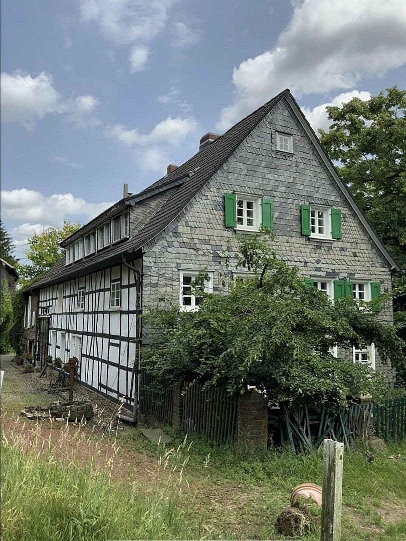 2 bedroom flat to rent, 90 m², Hattingen, North Rhine-Westphalia 2 bedroom flat to rent, 90 m², Hattingen, North Rhine-Westphalia