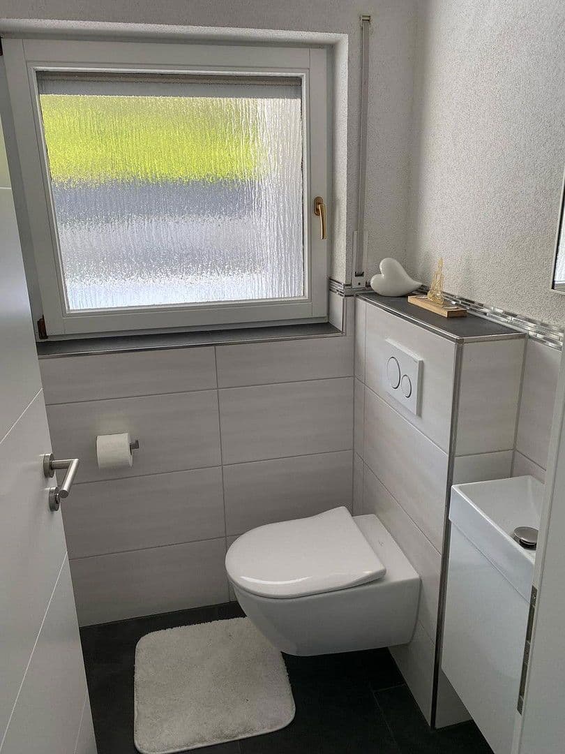 house for sale, 245 m², Bad Mergentheim, Baden-Württemberg house for sale, 245 m², Bad Mergentheim, Baden-Württemberg