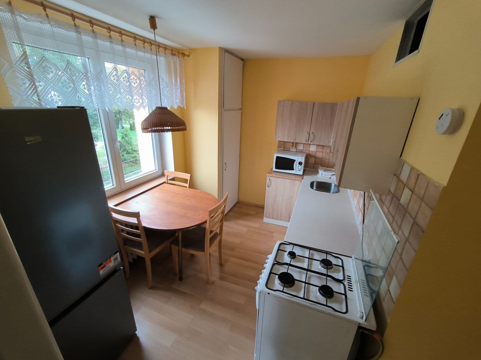 1 bedroom with open-plan kitchen flat to rent, 53 m², Mochovská, Prague, Prague 1 bedroom with open-plan kitchen flat to rent, 53 m², Mochovská, Prague, Prague