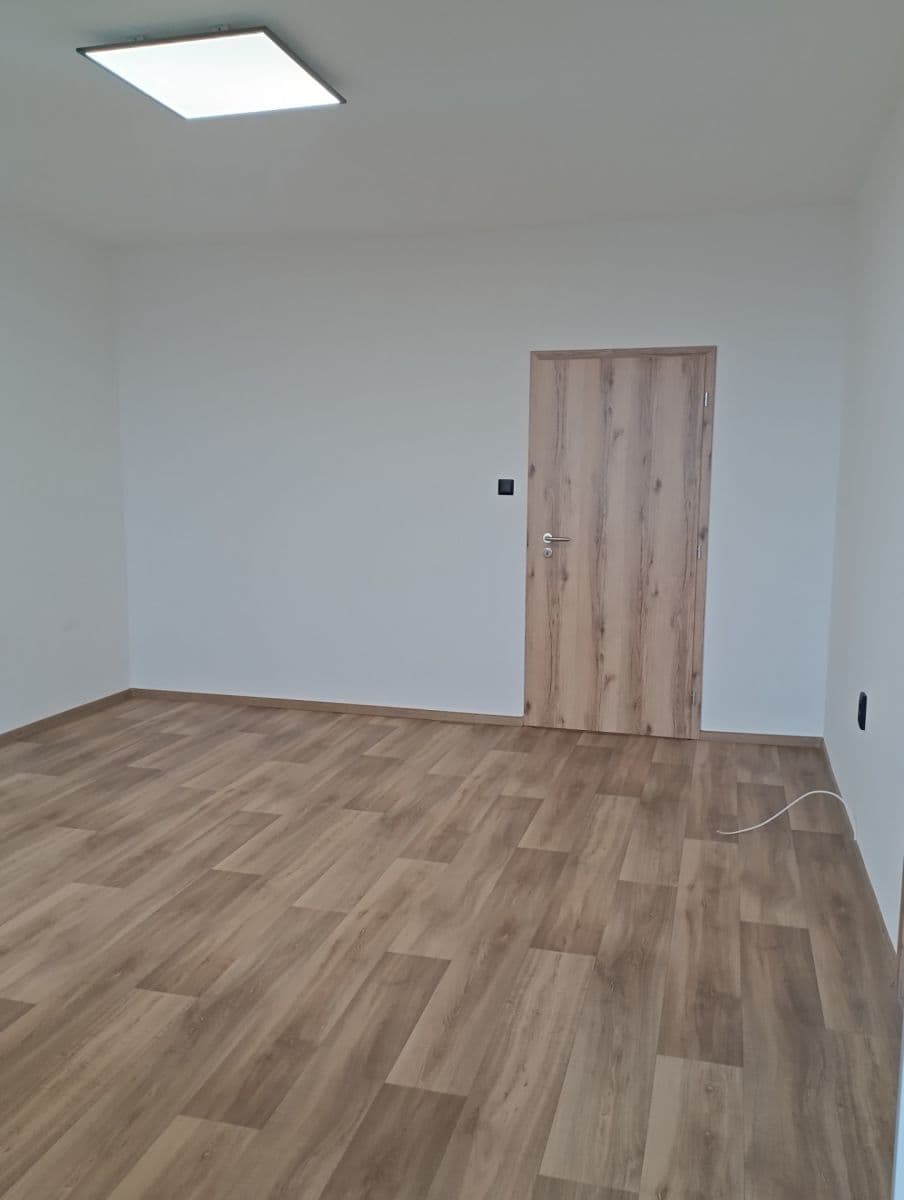 3 bedroom flat to rent, 75 m², Pazderkova, Liberec, Liberecký Region 3 bedroom flat to rent, 75 m², Pazderkova, Liberec, Liberecký Region