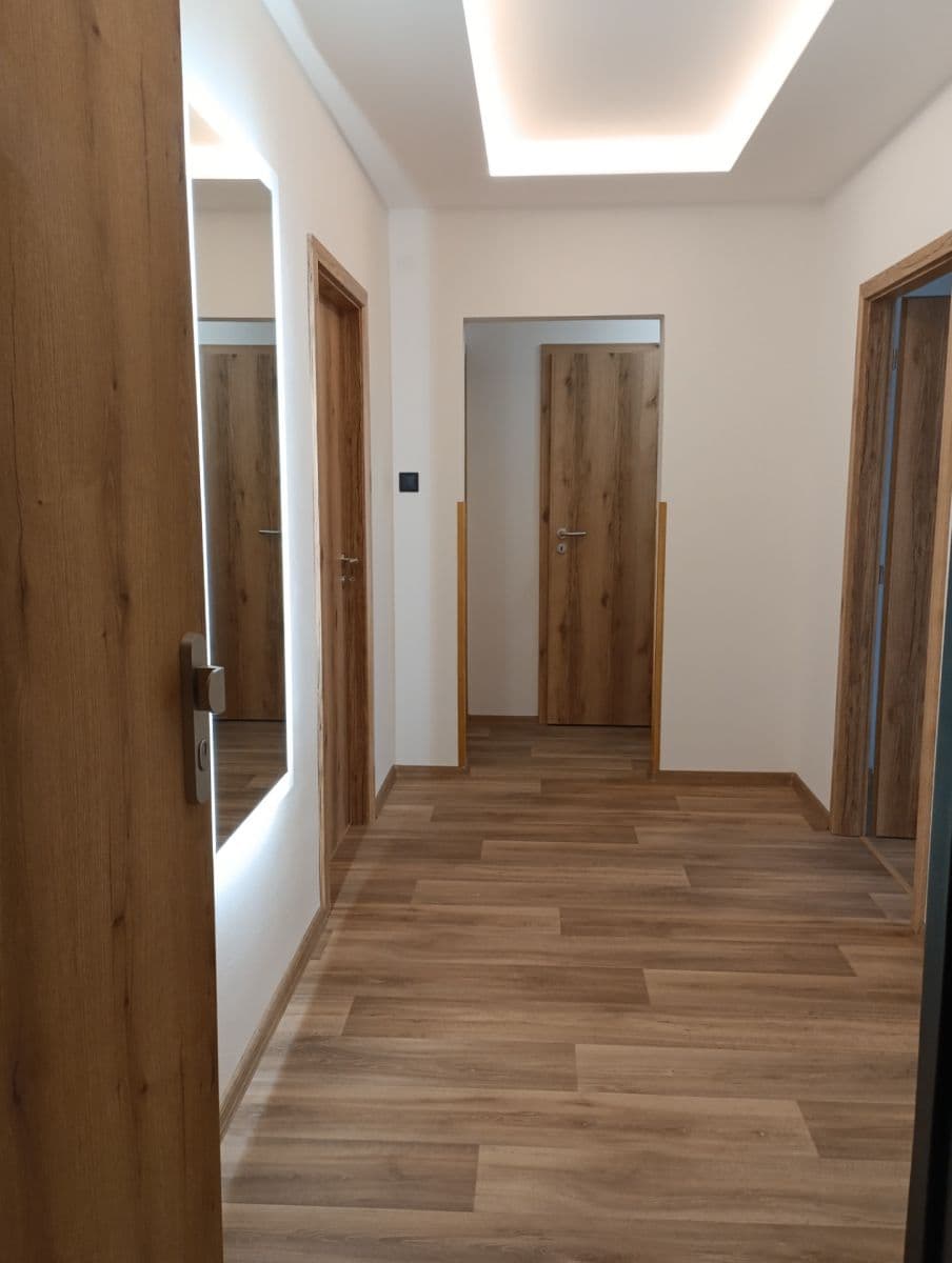 3 bedroom flat to rent, 75 m², Pazderkova, Liberec, Liberecký Region 3 bedroom flat to rent, 75 m², Pazderkova, Liberec, Liberecký Region