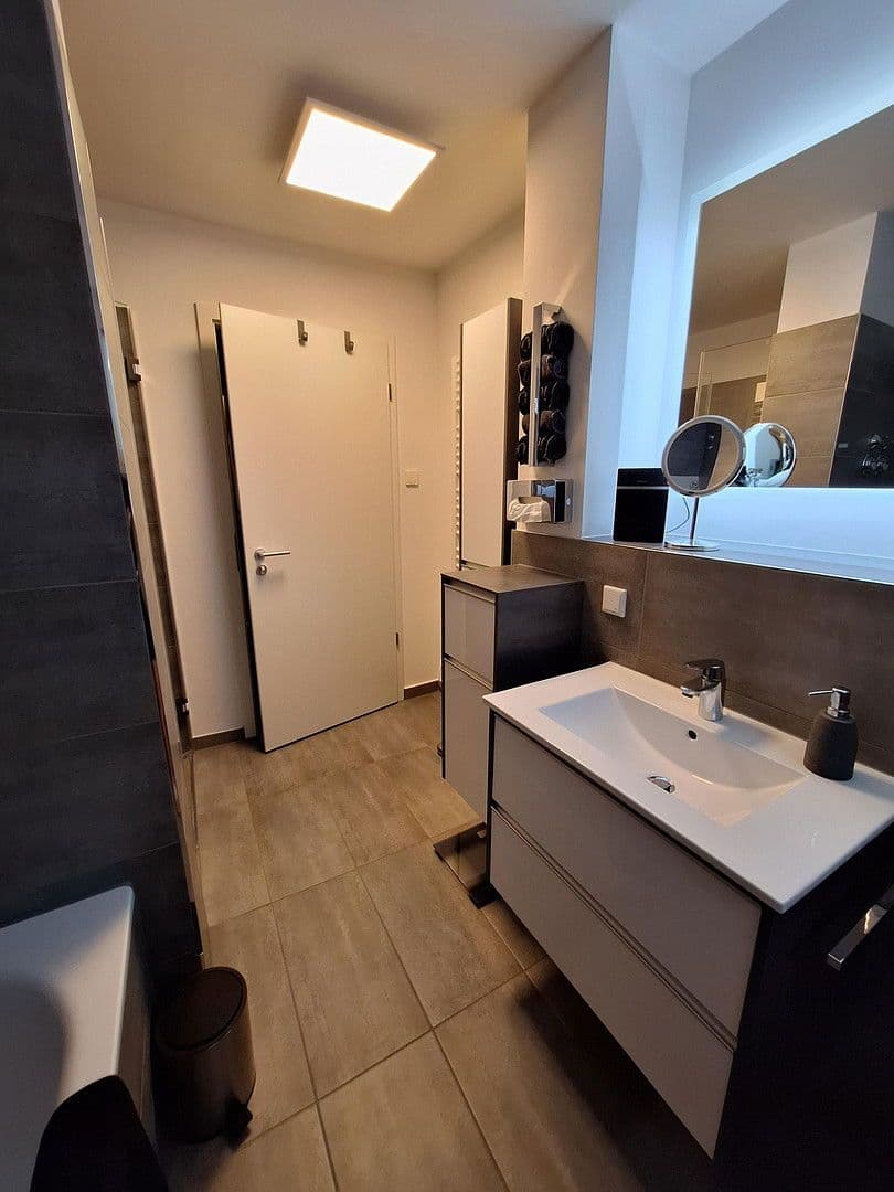 3 bedroom flat for sale, 106 m², Nieder-Olm, Rhineland-Palatinate 3 bedroom flat for sale, 106 m², Nieder-Olm, Rhineland-Palatinate