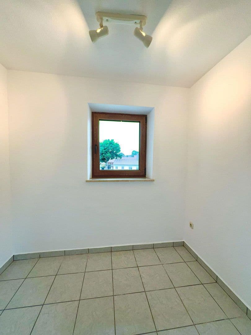 house for sale, 210 m², Bernbacher Str. 4, Hollenbach, Bavaria house for sale, 210 m², Bernbacher Str. 4, Hollenbach, Bavaria