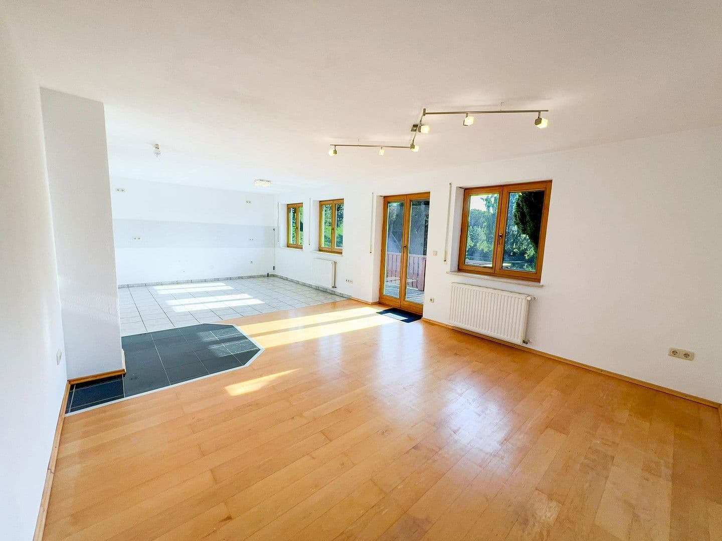 house for sale, 210 m², Bernbacher Str. 4, Hollenbach, Bavaria house for sale, 210 m², Bernbacher Str. 4, Hollenbach, Bavaria