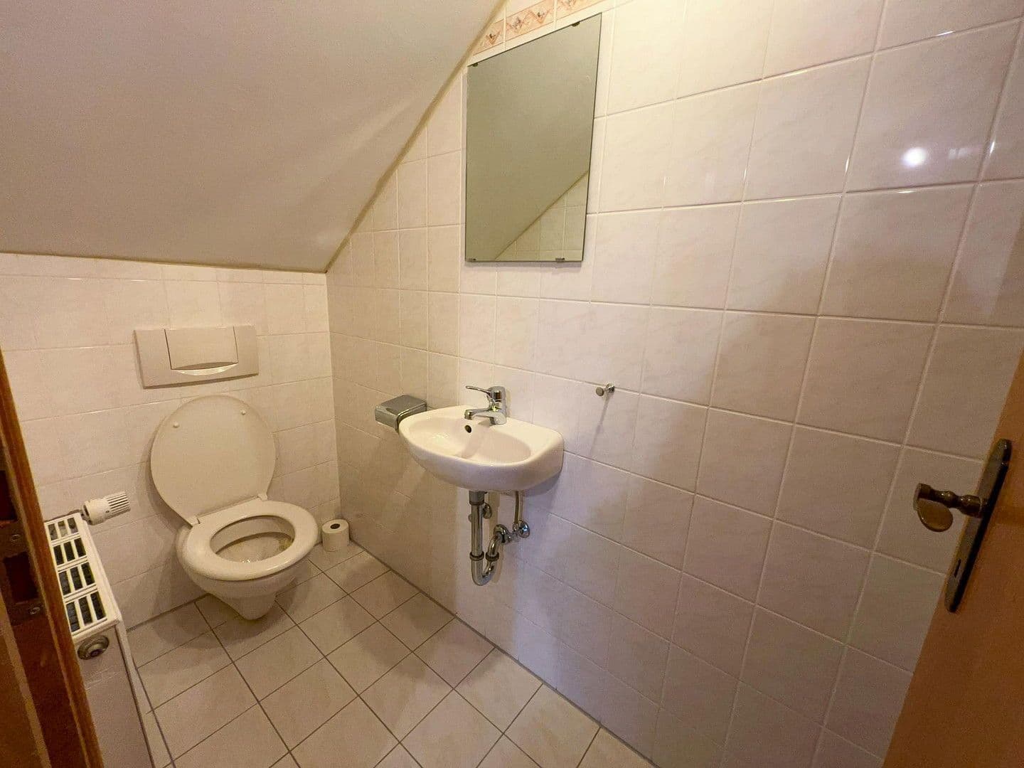 house for sale, 210 m², Bernbacher Str. 4, Hollenbach, Bavaria house for sale, 210 m², Bernbacher Str. 4, Hollenbach, Bavaria