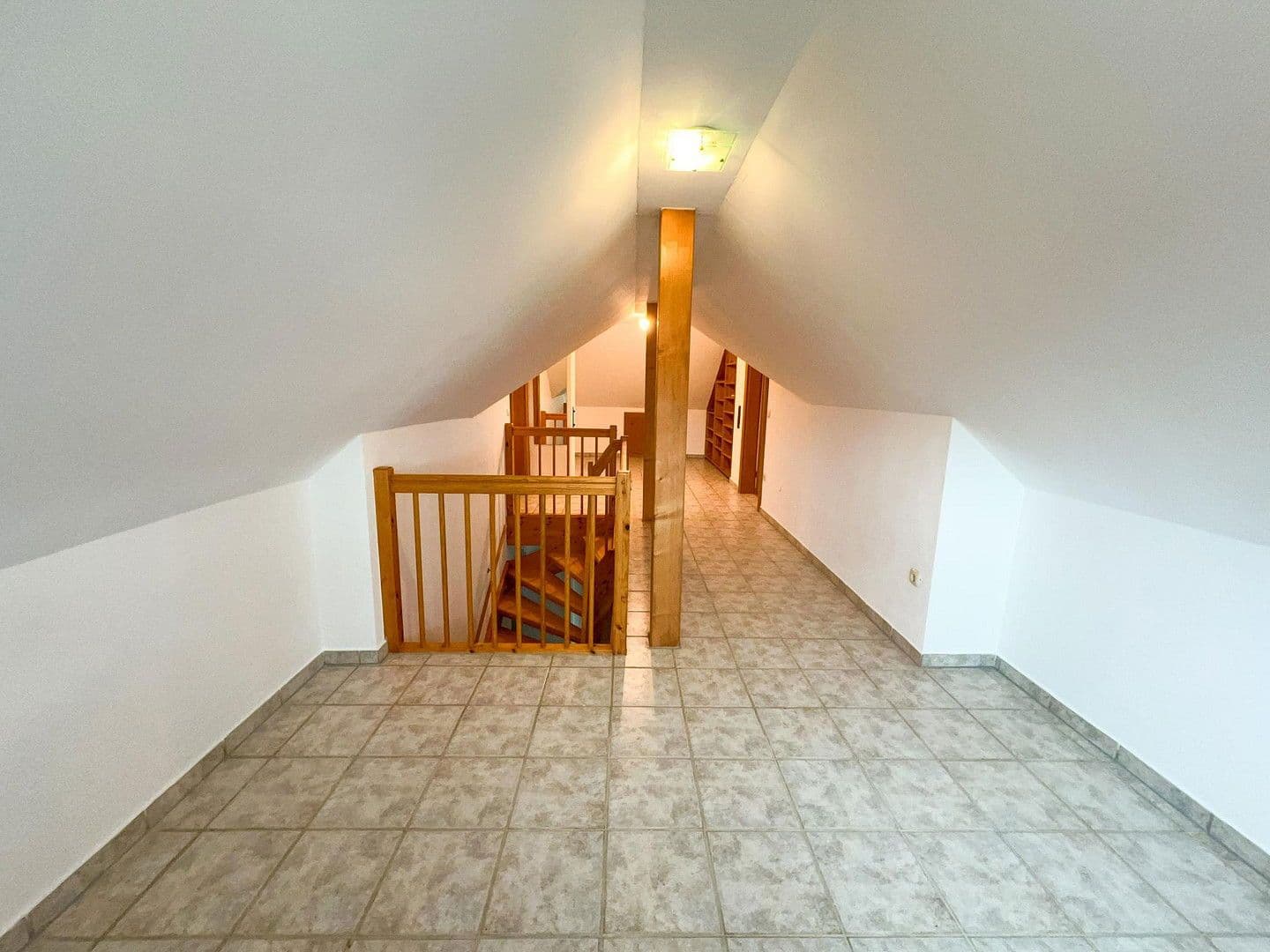 house for sale, 210 m², Bernbacher Str. 4, Hollenbach, Bavaria house for sale, 210 m², Bernbacher Str. 4, Hollenbach, Bavaria