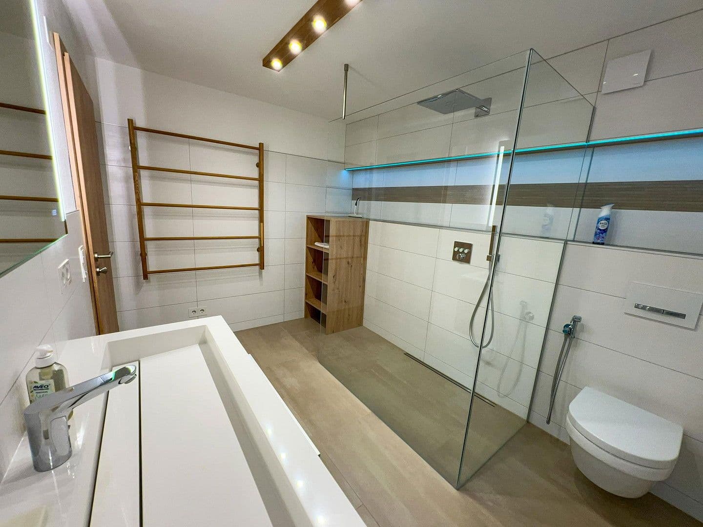 house for sale, 210 m², Bernbacher Str. 4, Hollenbach, Bavaria house for sale, 210 m², Bernbacher Str. 4, Hollenbach, Bavaria