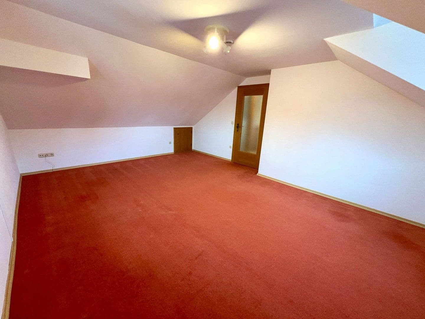 house for sale, 210 m², Bernbacher Str. 4, Hollenbach, Bavaria house for sale, 210 m², Bernbacher Str. 4, Hollenbach, Bavaria