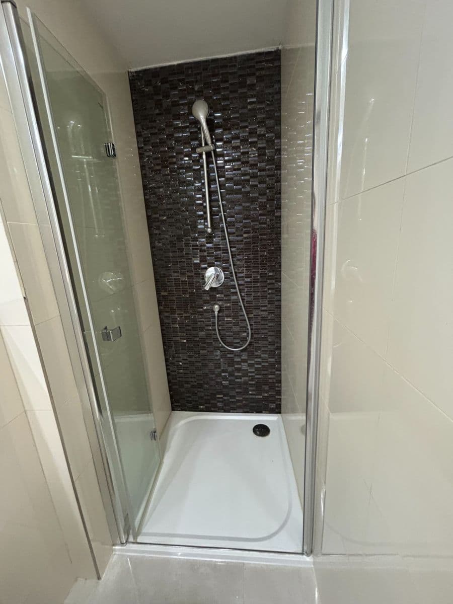 Studio flat to rent, 26 m², Petrská, Prague, Prague Studio flat to rent, 26 m², Petrská, Prague, Prague