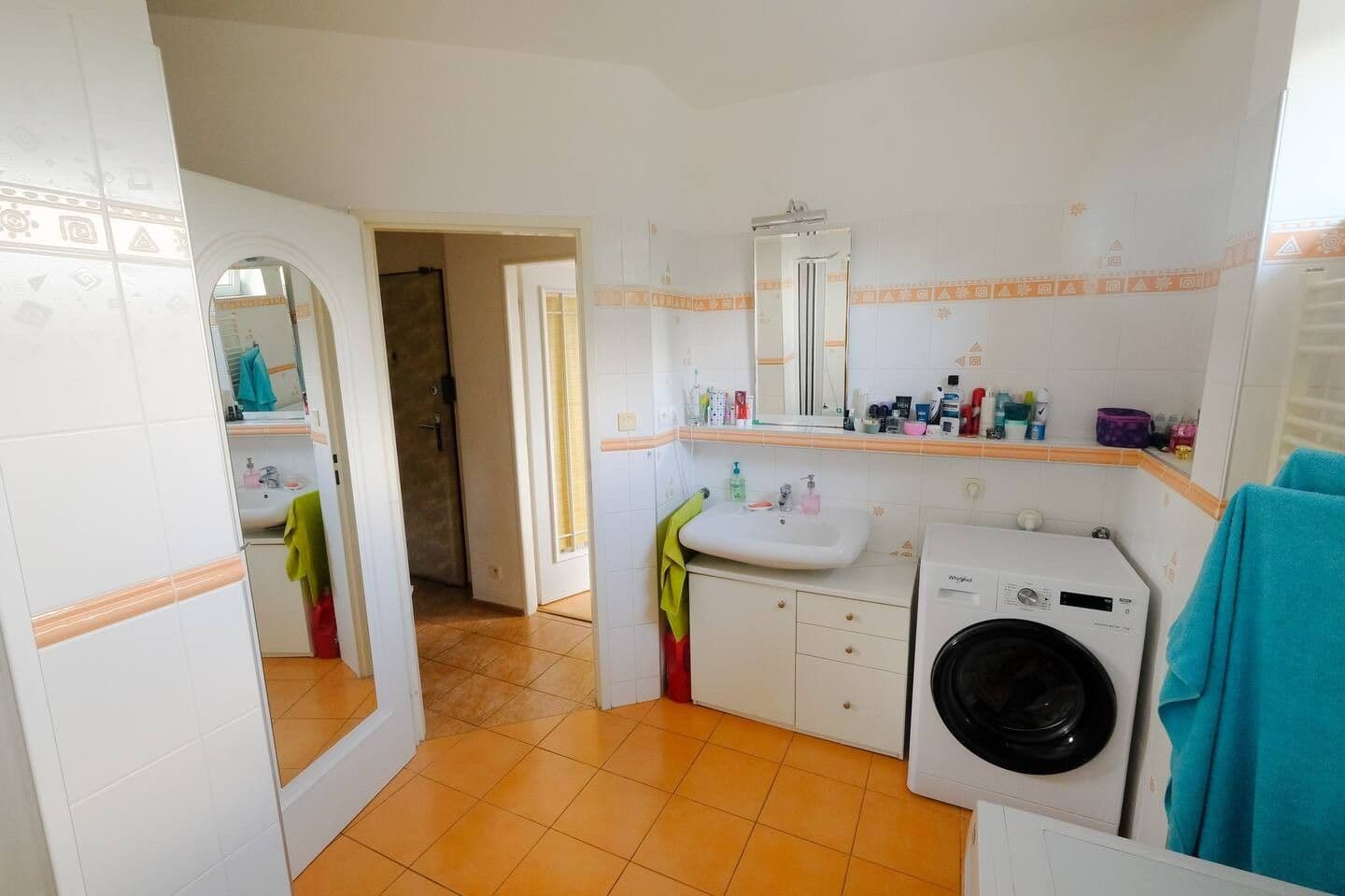 2 bedroom with open-plan kitchen flat to rent, 82 m², Hadovitá, Prague, Prague 2 bedroom with open-plan kitchen flat to rent, 82 m², Hadovitá, Prague, Prague