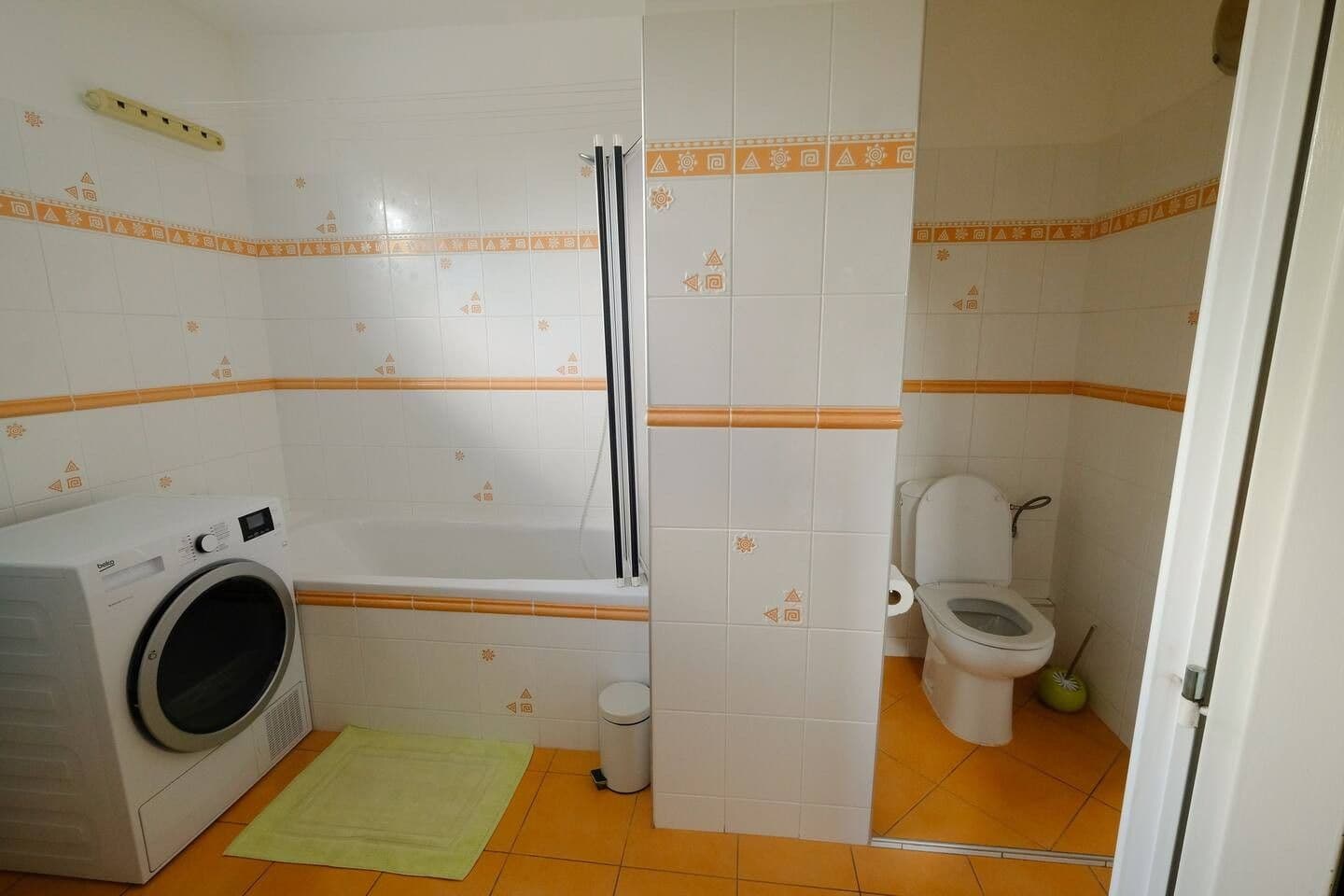 2 bedroom with open-plan kitchen flat to rent, 82 m², Hadovitá, Prague, Prague 2 bedroom with open-plan kitchen flat to rent, 82 m², Hadovitá, Prague, Prague